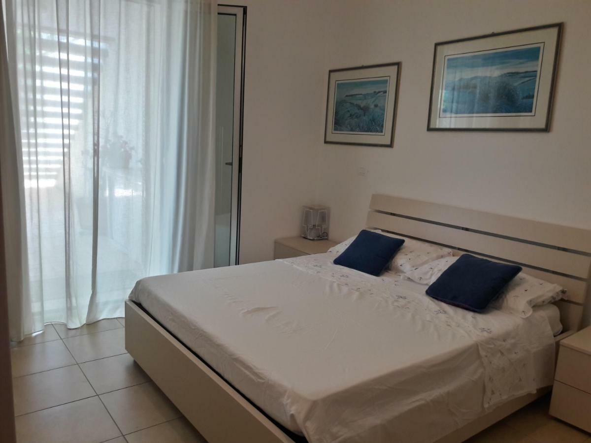 Ferienwohnung Rosadipepe Ripatransone Exterior foto